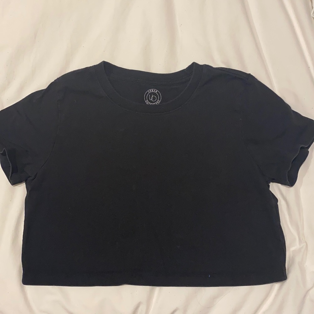 Urban Cropped black T-shirt